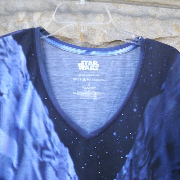 Star Wars Death Star & Fighters Scene Shirt Womens - Picture 3 of 8